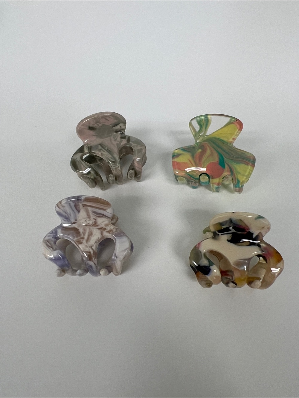 Anthropologie Marble Pattern Small Hair Claw Clips - Set of 4